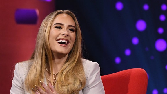 Die britische Sängerin Adele ist zu Gast in der Graham Norton Show des Senders BBC. 