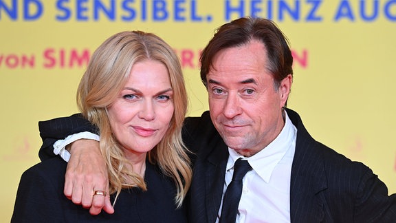 Jan Josef Liefers mit Anna Loos