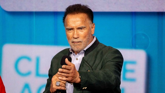Arnold Schwarzenegger