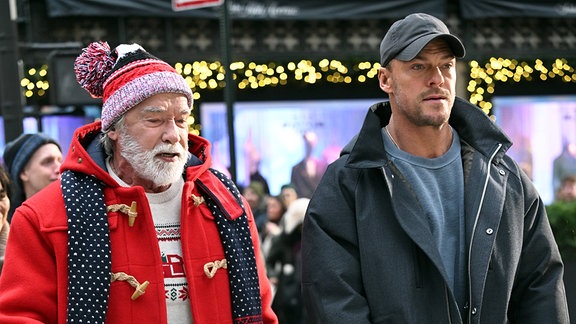 Arnold Schwarzenegger und Alan Ritchson
