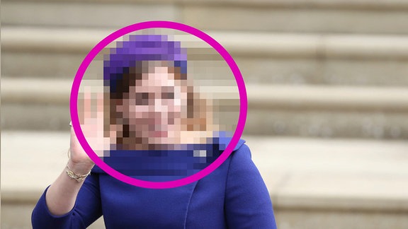Prinzessin Beatrice mit verpixeltem Gesicht.
