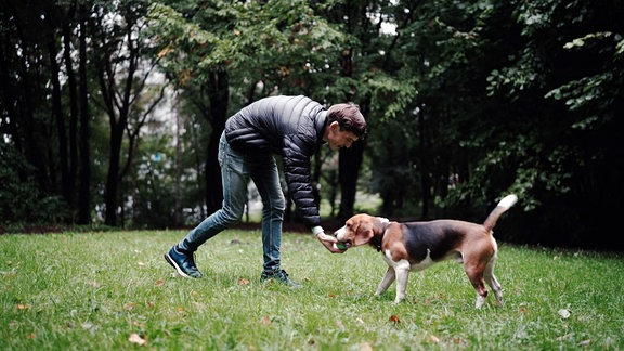 Mann und Hund