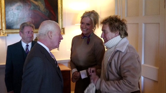 King Jarles, Penny und Rod Stewart 