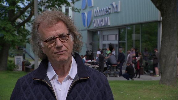 Rieu bei den jungen Ärzten 