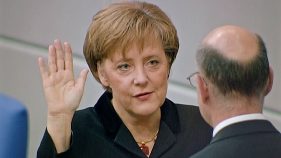 Angela Merkel bei ihrer Vereidingung zur Bundeskanzlerin
