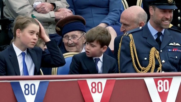 Prinz Louis und Prinz George bei Parade