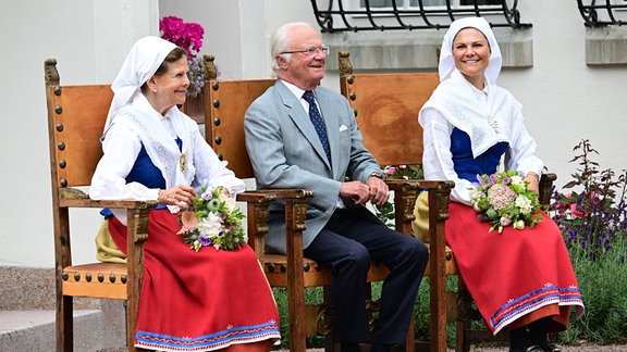Königin Silvia, König Carl XVI Gustaf und Prinzessin Victoria