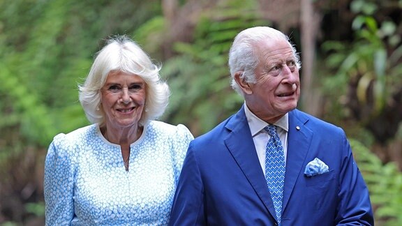 König Charles III. und Königin Camilla bei einem Rundgang durch die Australian National Botanic Gardens.