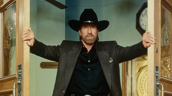 Chuck Norris in der Serie WALKER, TEXAS RANGER