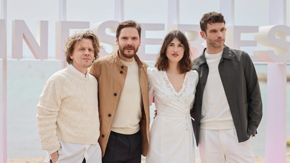 Alex Lutz, Daniel Bruhl, Jeanne Damas and Arnaud Valois
