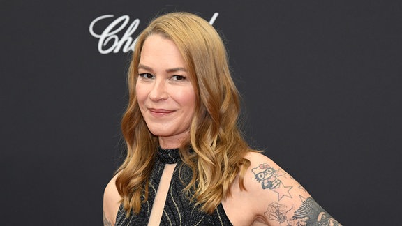 Schauspielerin Franka Potente kommt zur 75. Bambi-Verleihung in den Bavaria Filmstudios.