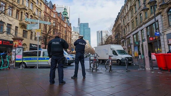 Zwei Polizisten