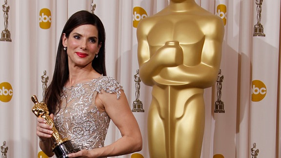 Sandra Bullock mit Kleid bei den Oscars