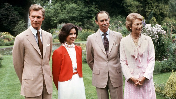 Erbgroßherzog Henri, seine Frau Maria Teresa, Großherzog Jean und Großherzogin Josephine-Charlotte 1982 