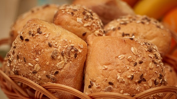 Haferbrötchen mit Körnern