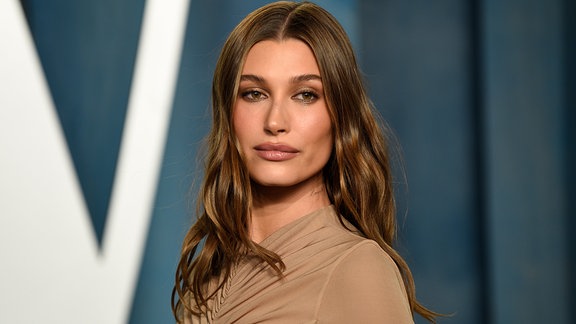 Hailey Bieber