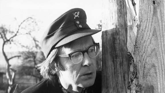 Hans Peter Korff als Briefträger Onkel Heini.