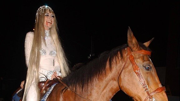 HEIDI KLUM VERANSTALTET IHRE JÄHRLICHE PROMI-HALLOWEEN-BASH IM LOT 61 IN NEW YORK CITY.