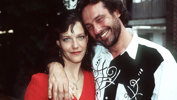 Aus heiterem Himmel (ARD) Janina Hartwig und Daniel Friedrich.