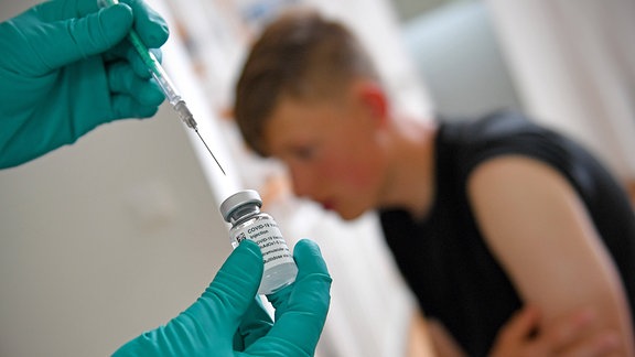 Jugendlicher 14 Jahre alt vor Impfung