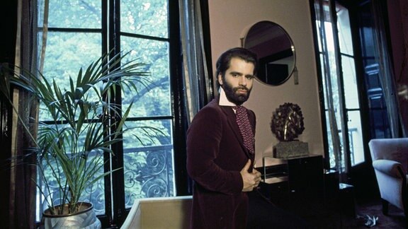 Karl Lagerfeld, Paris, 1975