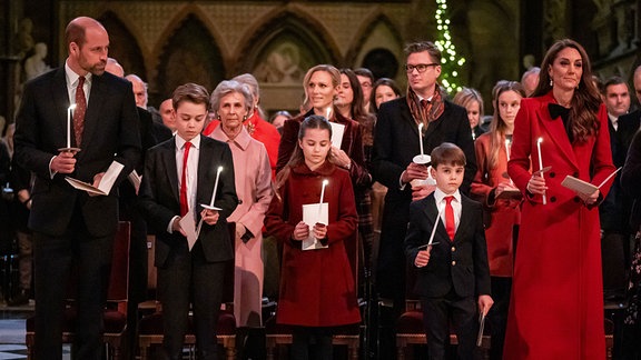Der „Together at Christmas Carol“-Gottesdienst Der Prinz und die Prinzessin von Wales und andere Mitglieder der königlichen Familie nehmen am „Together at Christmas Carol“-Gottesdienst in der Westminster Abbey in London teil
