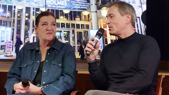 Katy Karrenbauer und Jan Sosniok beim 12. Hamburger Hafen Talk im Blockbräu in Hamburg (2024)
