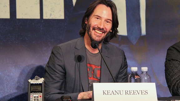 Keanu Reeves