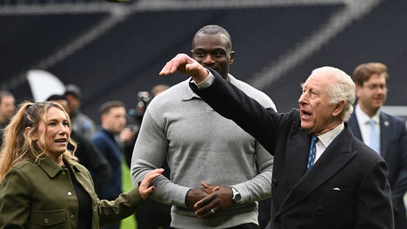 Charles spielt Football