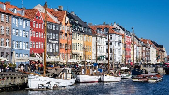 Altstadt-Hafen mit Segelbooten