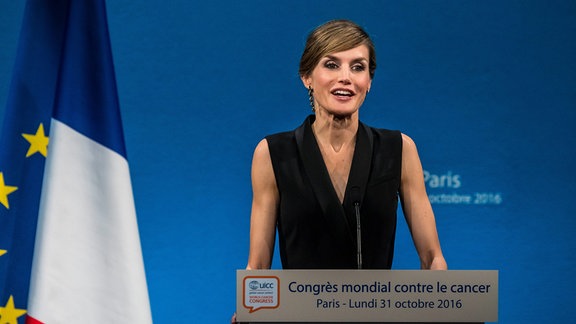 Königin Letizia spricht beim Weltkrebskongress in Paris 2016