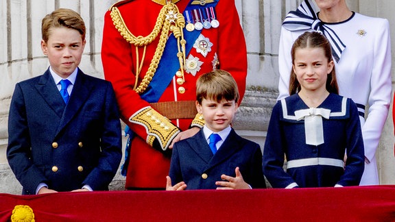 Prinz George von Wales, Prinz William, Prinz von Wales, Prinz Louis von Wales, Prinzessin Charlotte von Wales, Catherine, Prinzessin von Wales bei der Geburtstagsparade von König Charles Trooping the Colour in London am 15.06.2024.