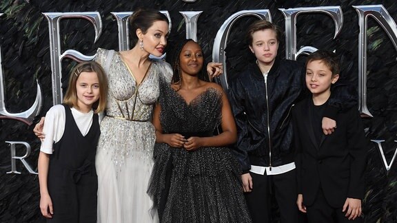 Angelina Jolie und ihre Kinder bei der Premiere von Maleficient 2019