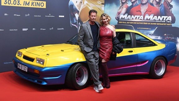Manta Manta - Zwoter Teil am 26.03.2023 im Cinedom in Köln Till Schweiger und Tina Ruland kommen zur Premiere des Films Manta Manta - Zwoter Teil