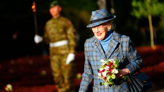 Dänemarks Königin Margrethe kommt zu einer Gedenkfeier anlässlich des 80. Jahrestages der Befreiung Dänemarks in Mindelunden in Ryvangen, Kopenhagen.