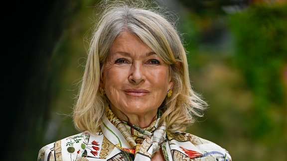 Martha Stewart während der Libertine Spring 2024 Kollektion, die während der NYFW in der Elizabeth Street Gallery in New York City stattfand,