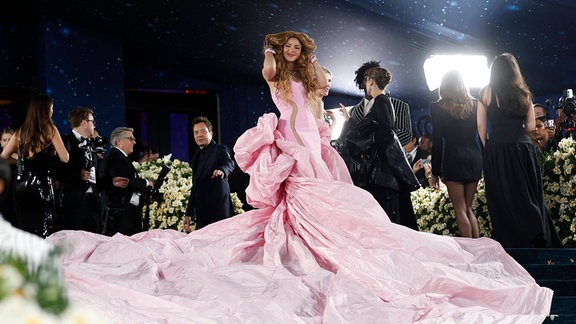 Looks der Met Gala 2025 Shakira