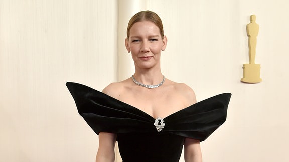 Sandra Hüller kommt zur Oscar-Verleihung im Dolby Theatre in Los Angeles.