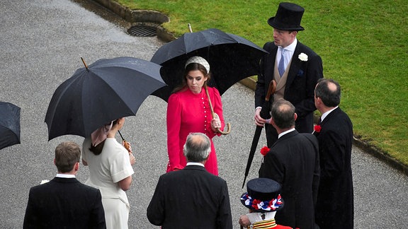 Die britische Prinzessin Eugenie nimmt an einer Gartenparty im Buckingham Palace teil.