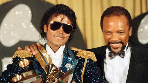 Michael Jackson und Quincy Jones bei der Verleihung der Grammys, 1984
