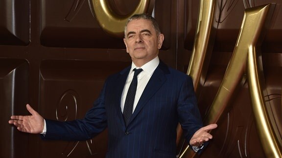 Rowan Atkinson nimmt an der Weltpremiere von „Wonka“ in der Royal Festival Hall teil