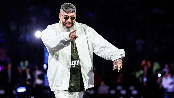 Musiker Sido tritt bei der Basketball: Euroleague auf.