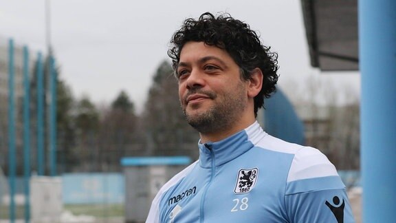 Schauspieler Carlo Ljubek bei einem Showtraining auf dem Trainingsgelände des TSV 1860 München.