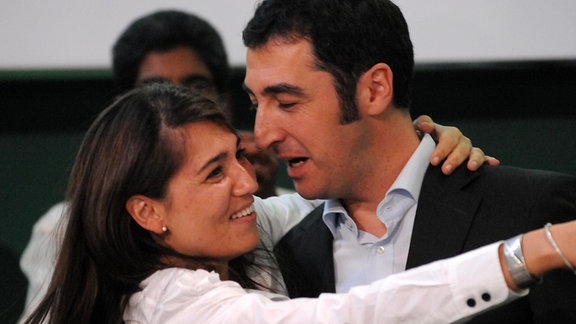 Cem Özdemir und seine Frau Pia Castro