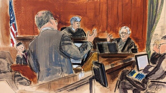 Diese Gerichtsskizze zeigt Richter Lewis J. Liman (hinten M) und Robert De Niro (hinten r), Schauspieler aus den USA, im Gerichtssaal.