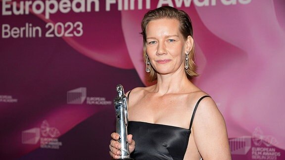 Preisträgerin Sandra Hüller bei der Verleihung vom Europäischen Filmpreis.