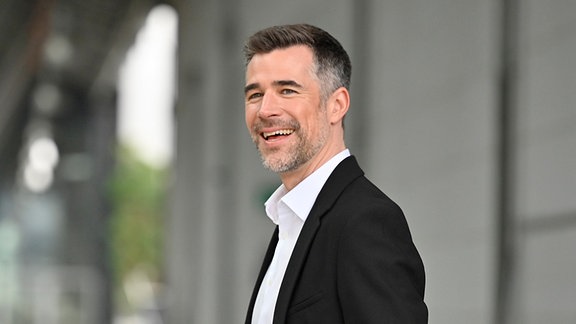 Jo Weil