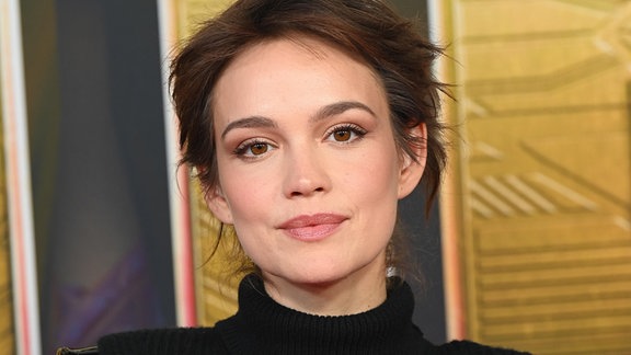 Emilia Schüle