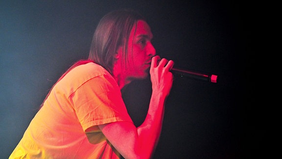 Tommy Cash (Tomas Tammemets) tritt während des internationalen Musikfestivals Pop Messe am 29. Juli 2023 in Brünn, Tschechische Republik, auf.