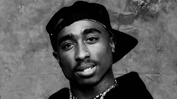 Poträt des Musikers Tupac Shakur